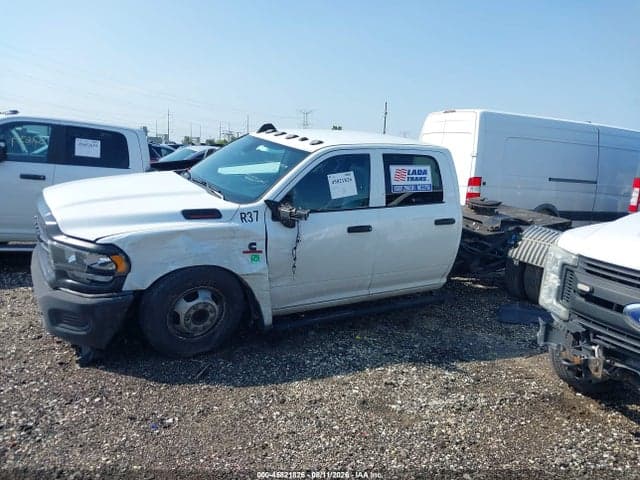 2024 RAM 3500 TRADESMAN 4X4 8' BOX 14