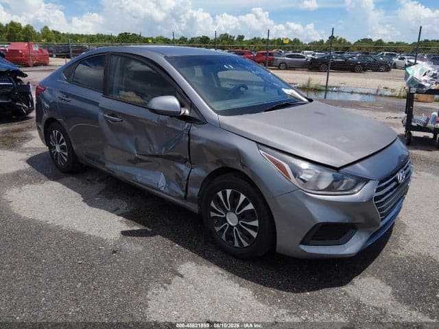 2019 HYUNDAI ACCENT SE 1