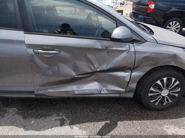 2019 HYUNDAI ACCENT SE 6