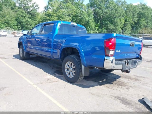 2018 TOYOTA TACOMA SR5 V6 3