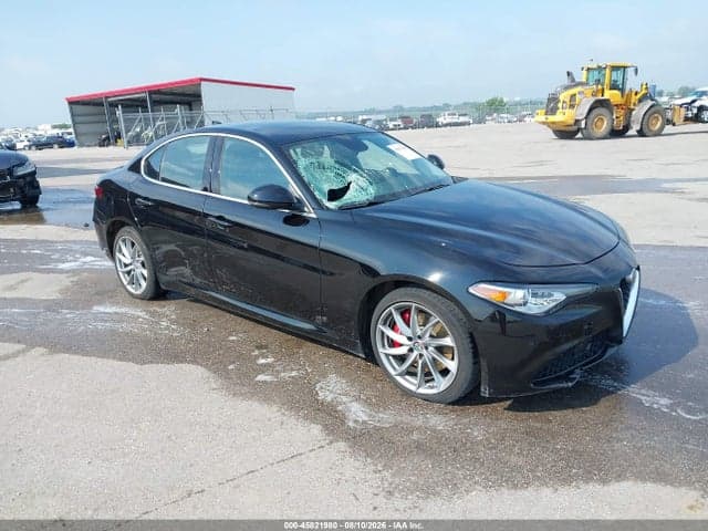 2017 ALFA ROMEO GIULIA AWD 1