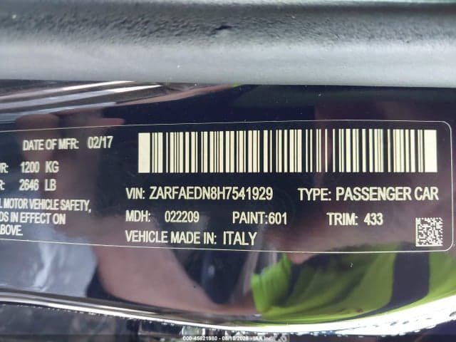 2017 ALFA ROMEO GIULIA AWD 9
