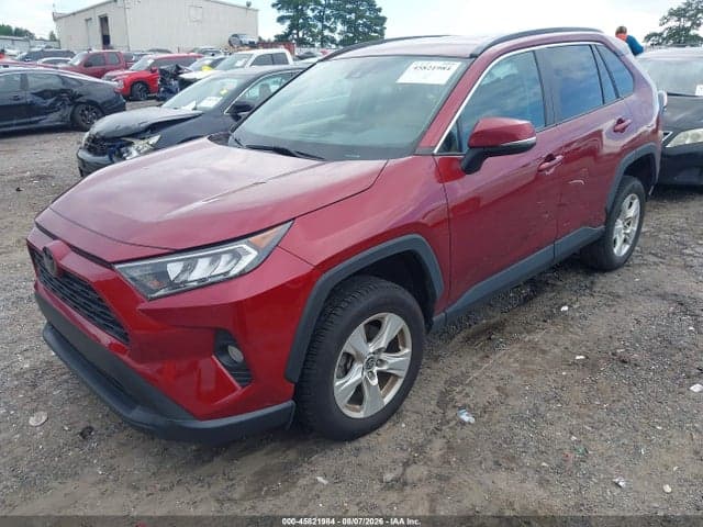 2021 TOYOTA RAV4 XLE 2