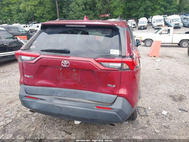 2021 TOYOTA RAV4 XLE 15