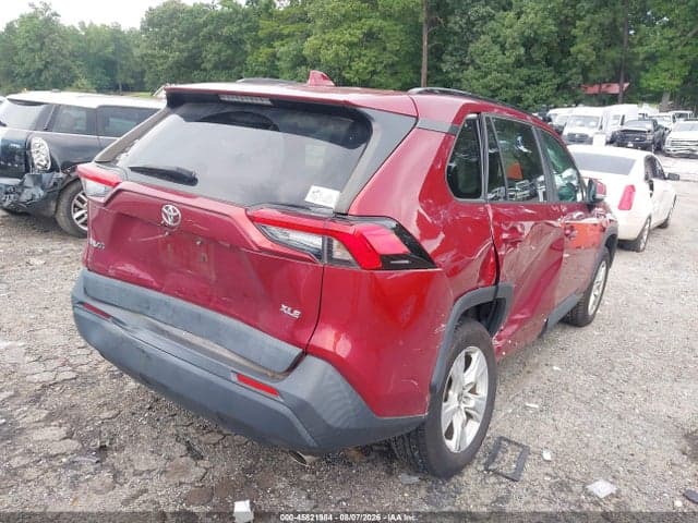 2021 TOYOTA RAV4 XLE 4