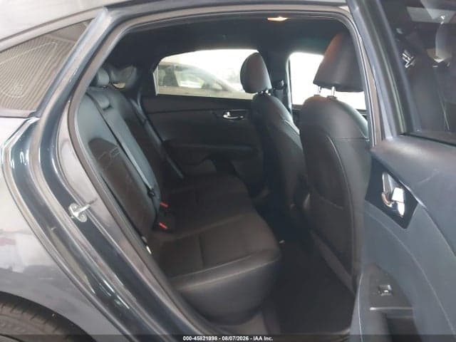 2021 KIA FORTE GT-LINE 8