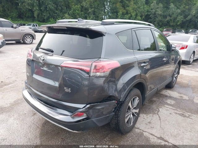 2017 TOYOTA RAV4 XLE 4