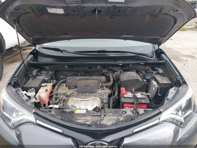 2017 TOYOTA RAV4 XLE 10