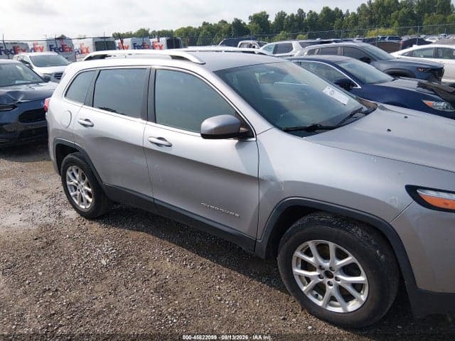 2017 JEEP CHEROKEE LATITUDE 18