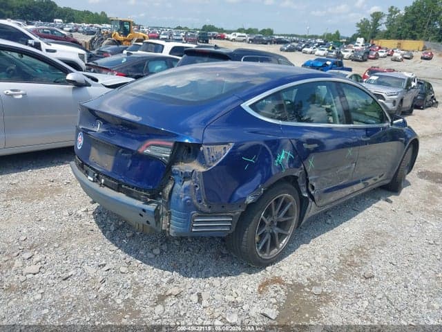 2018 TESLA MODEL 3 4