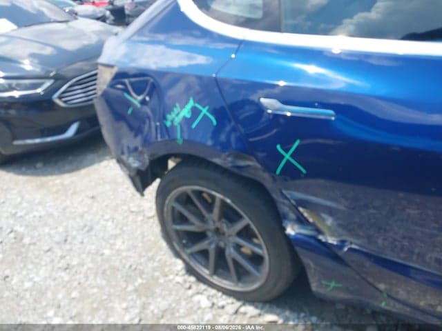 2018 TESLA MODEL 3 6