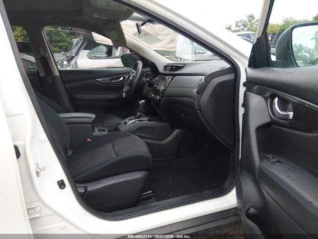 2017 NISSAN ROGUE SV 5