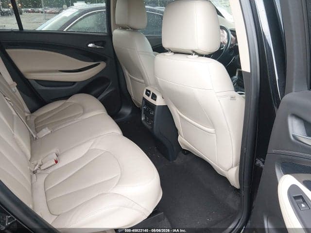 2018 BUICK ENVISION ESSENCE 8