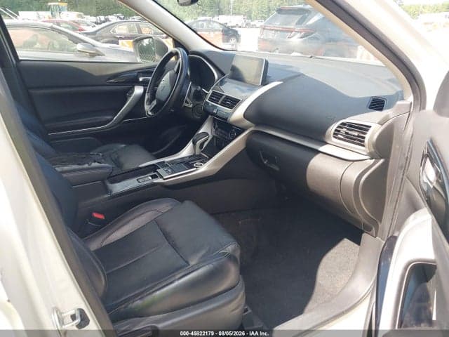 2018 MITSUBISHI ECLIPSE CROSS SEL 5