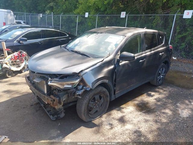 2018 TOYOTA RAV4 LE 2