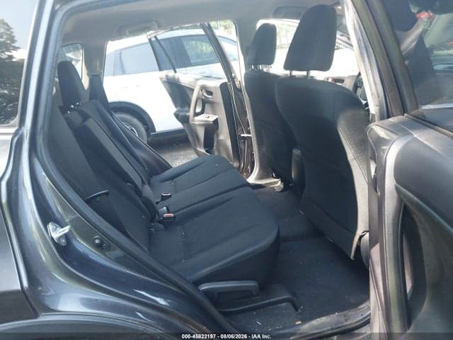 2018 TOYOTA RAV4 LE 8