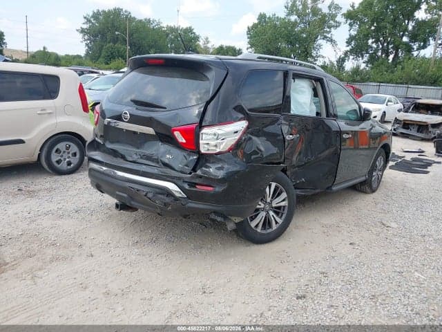 2017 NISSAN PATHFINDER PLATINUM/S/SL/SV 4