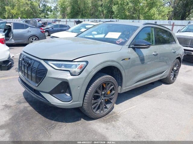 2023 AUDI E-TRON PREMIUMWE 2