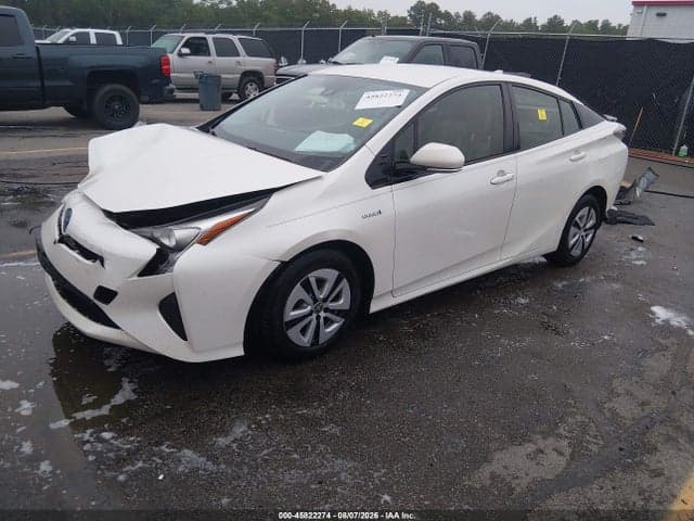 2017 TOYOTA PRIUS THREE 2