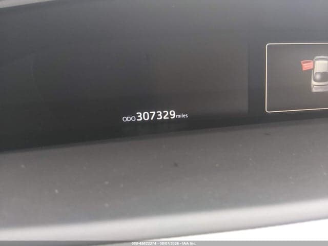 2017 TOYOTA PRIUS THREE 16