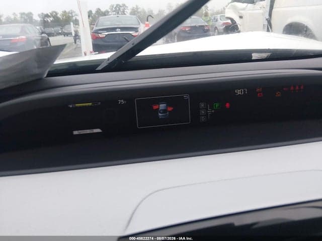 2017 TOYOTA PRIUS THREE 7