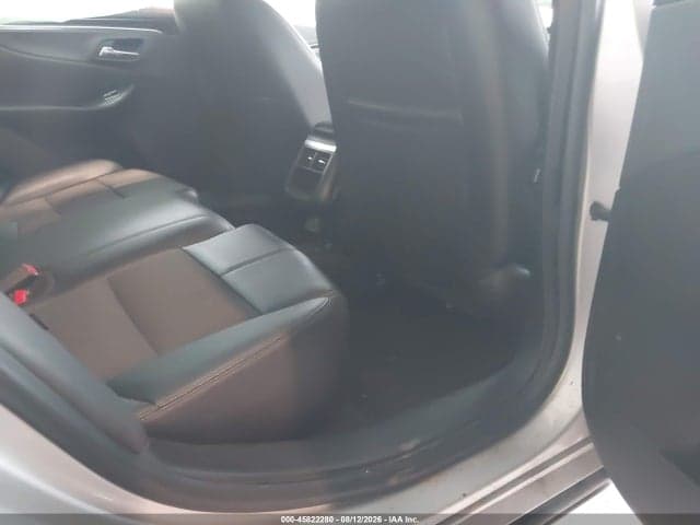 2019 CHEVROLET IMPALA LT 8