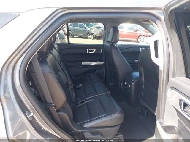 2023 FORD EXPLORER XLT 8