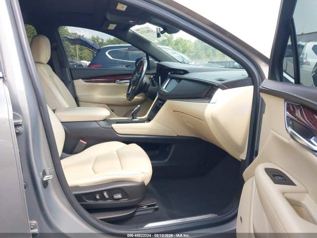 2019 CADILLAC XT5 LUXURY 5