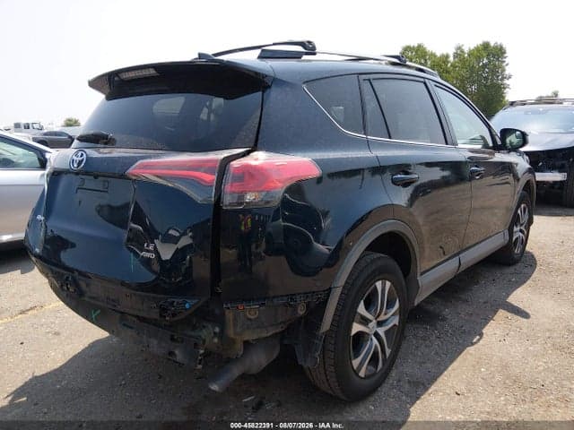 2018 TOYOTA RAV4 LE 4