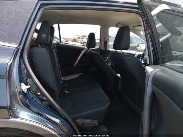 2018 TOYOTA RAV4 LE 8
