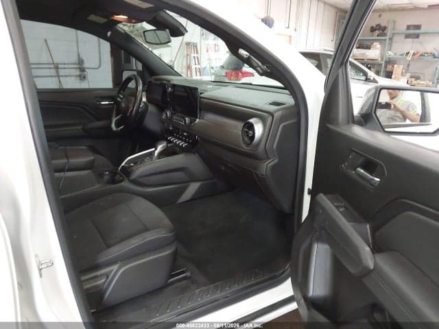 2023 CHEVROLET COLORADO 4WD SHORT BOX LT 5