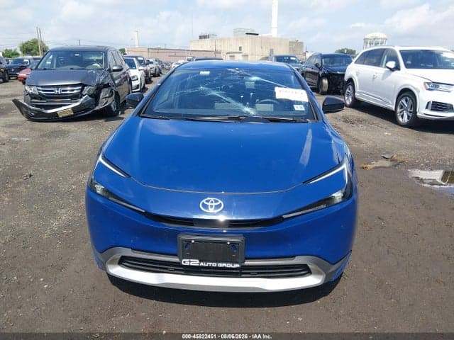 2025 TOYOTA PRIUS PLUG-IN HYBRID SE 12
