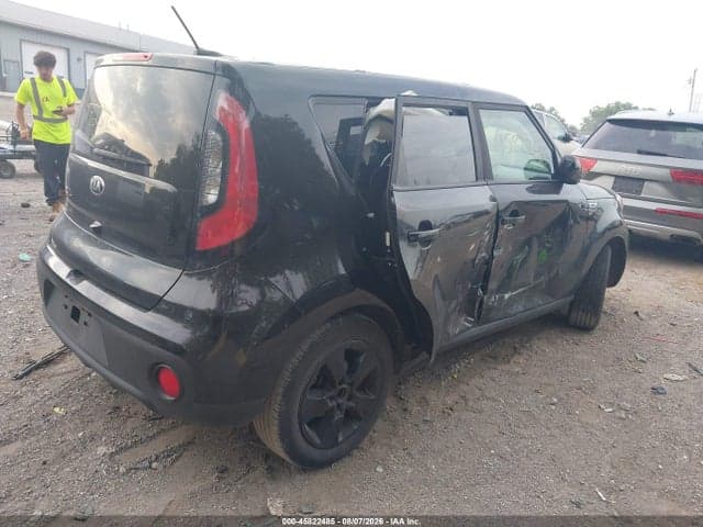 2017 KIA SOUL 4
