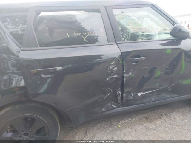 2017 KIA SOUL 6