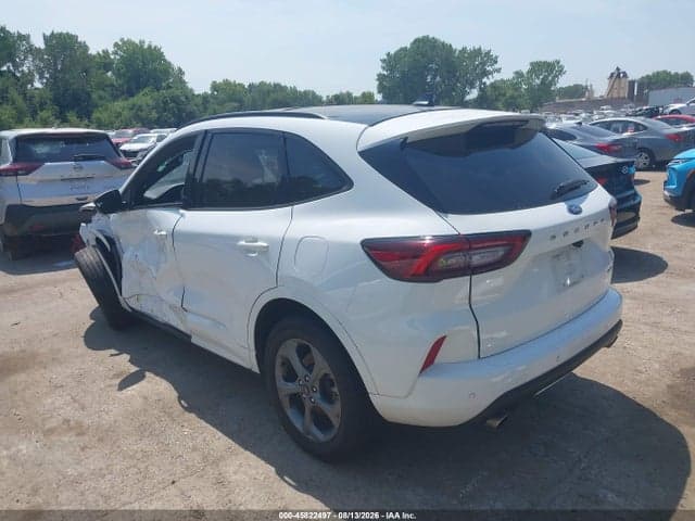 2023 FORD ESCAPE ST-LINE 3