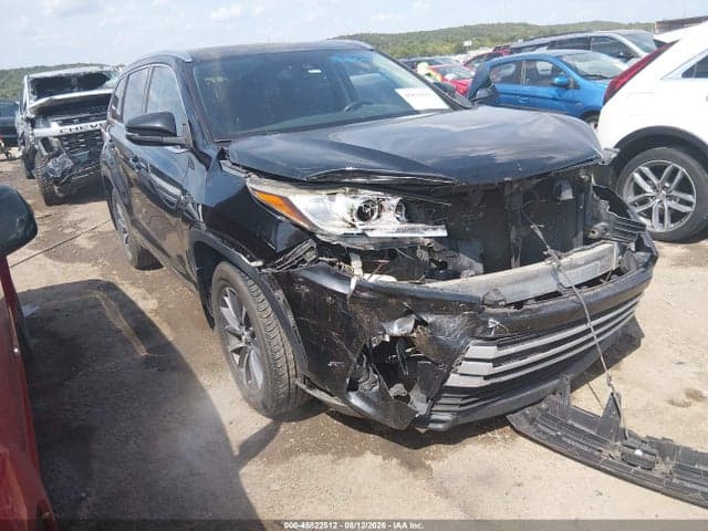 2017 TOYOTA HIGHLANDER XLE