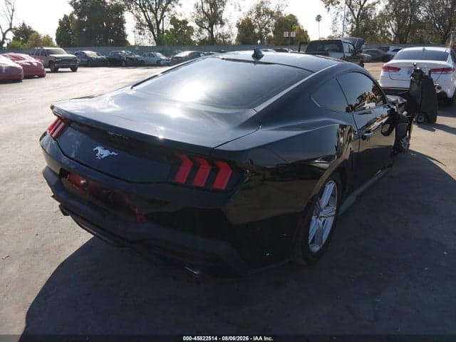 2026 FORD MUSTANG ECOBOOST FASTBACK 4