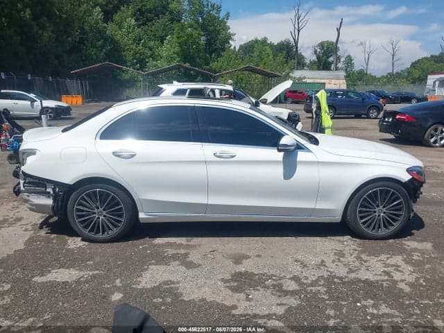 2019 MERCEDES-BENZ C 300 14
