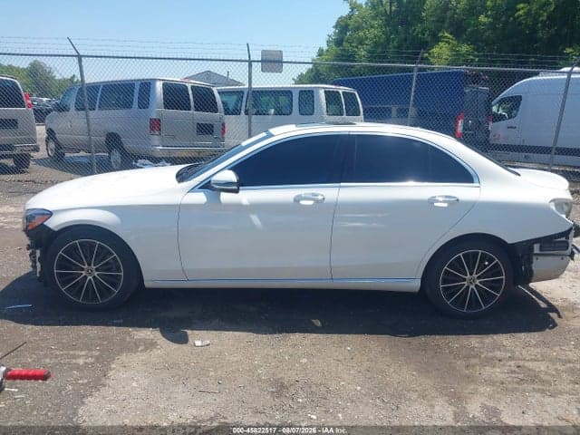 2019 MERCEDES-BENZ C 300 15