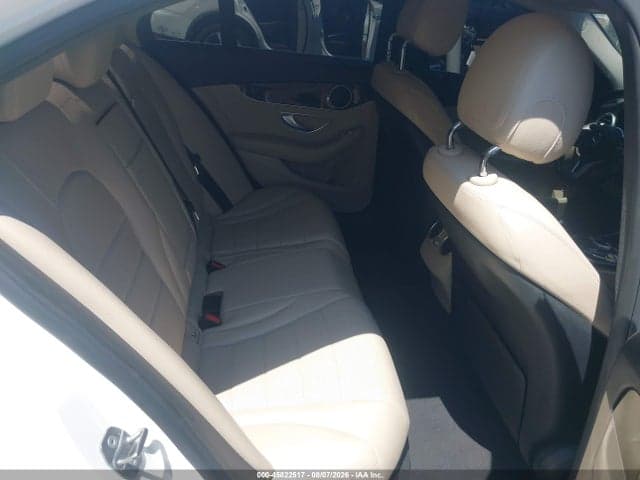 2019 MERCEDES-BENZ C 300 8