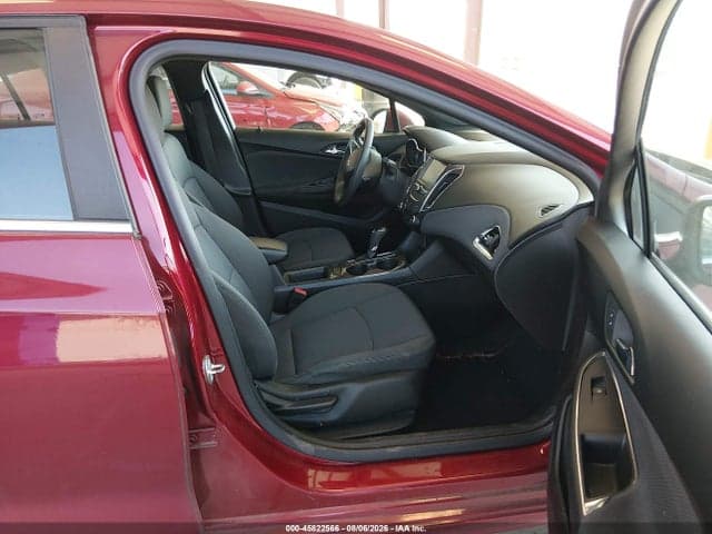 2018 CHEVROLET CRUZE LT AUTO 5