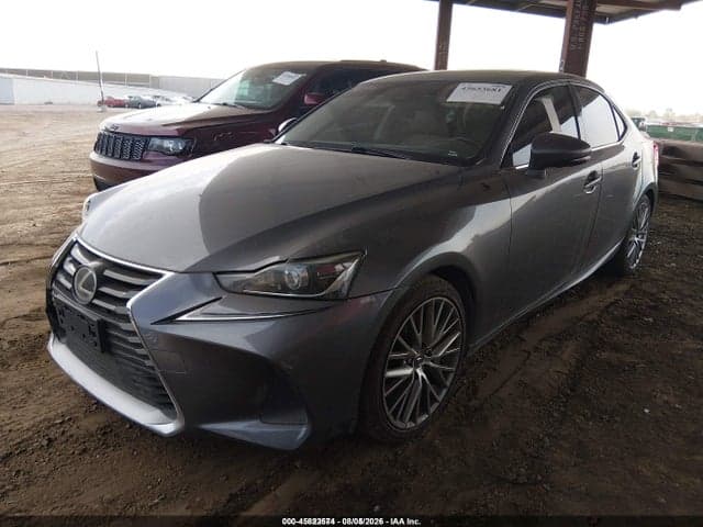 2017 LEXUS IS 200T 2