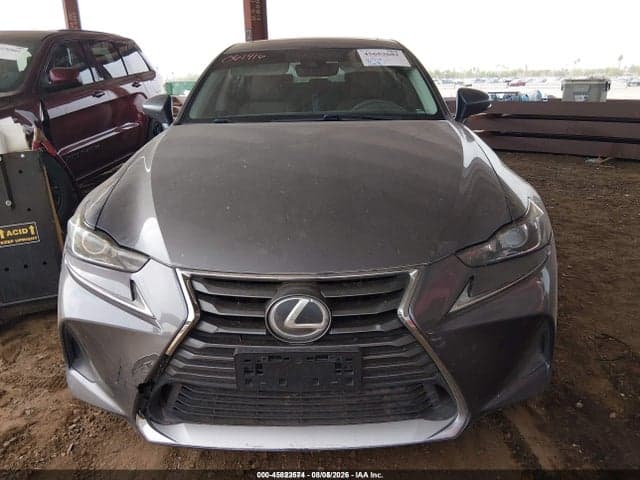 2017 LEXUS IS 200T 6