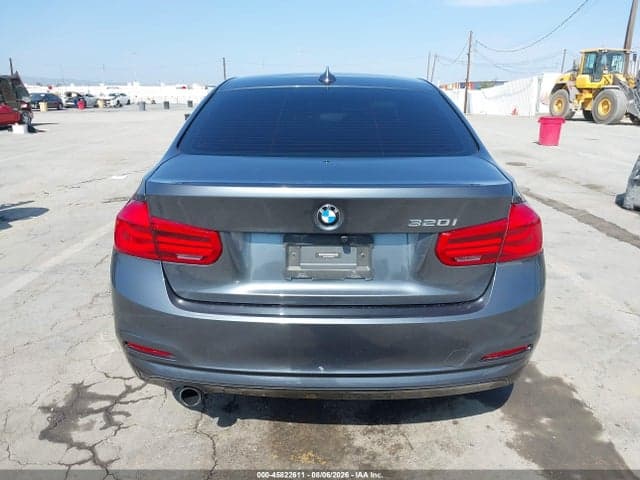 2017 BMW 320I 16