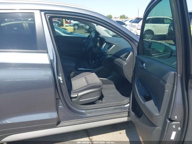 2017 HYUNDAI TUCSON SPORT 5