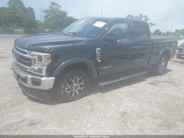 2020 FORD F-350 LARIAT 2