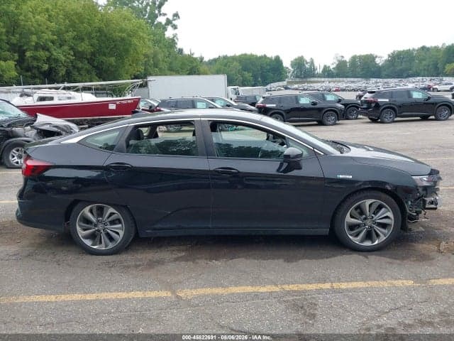 2018 HONDA CLARITY PLUG-IN HYBRID 13
