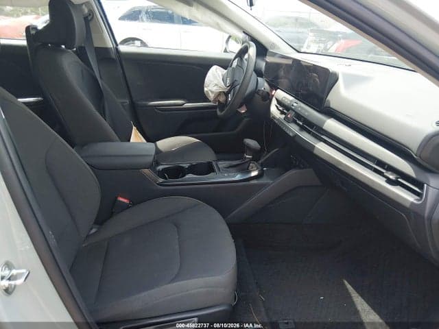2026 KIA K4 LXS 5