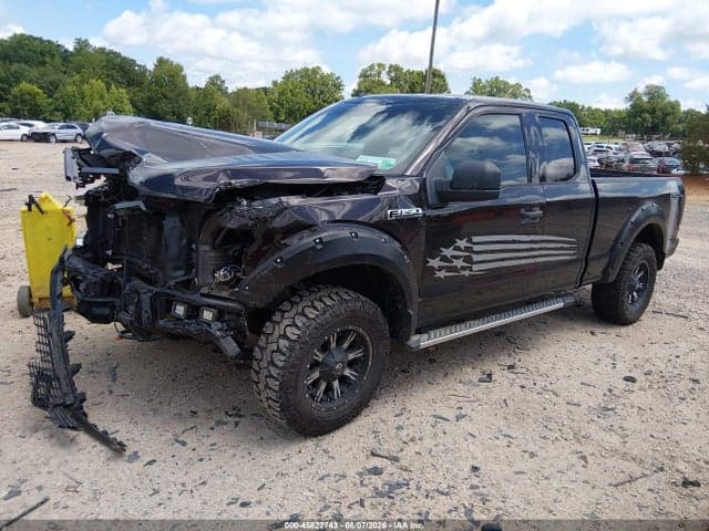 2019 FORD F-150 XLT 2
