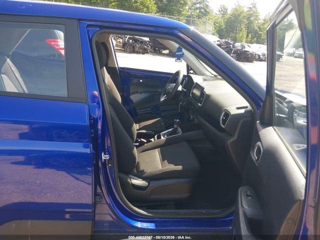 2021 HYUNDAI VENUE SE 5